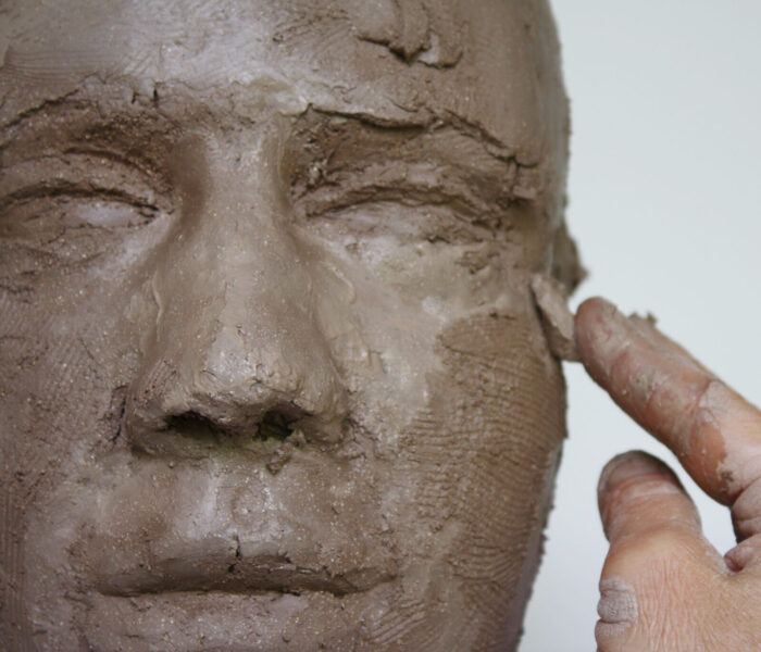 0002_CHEEKBONE add clay