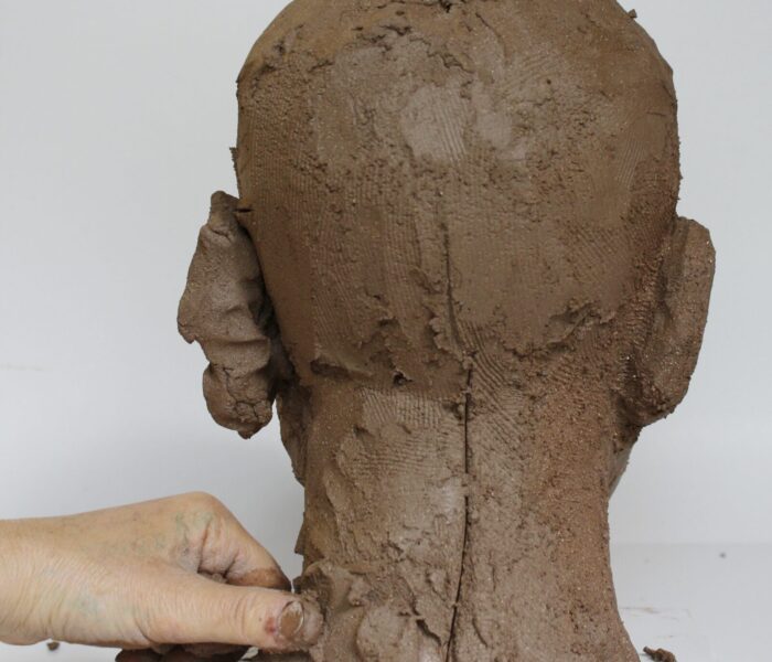 0130_39 LINE middle cranium neck - building up left neck