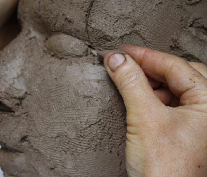 0146_44h) adding clay building up EYEBALL